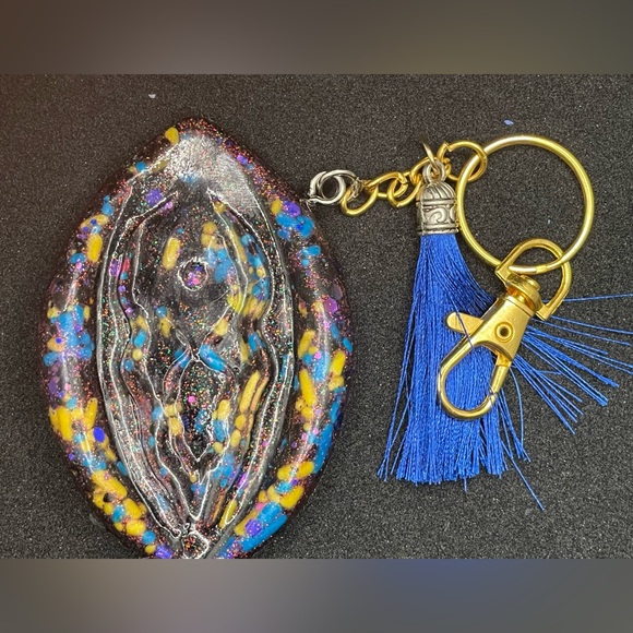 Lady keychains - Picture 3 of 4